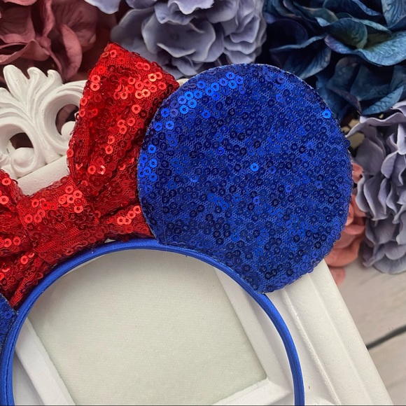 Minnie Mouse Sorcerer Fantasia Headband with Bow - Picture 10 of 12